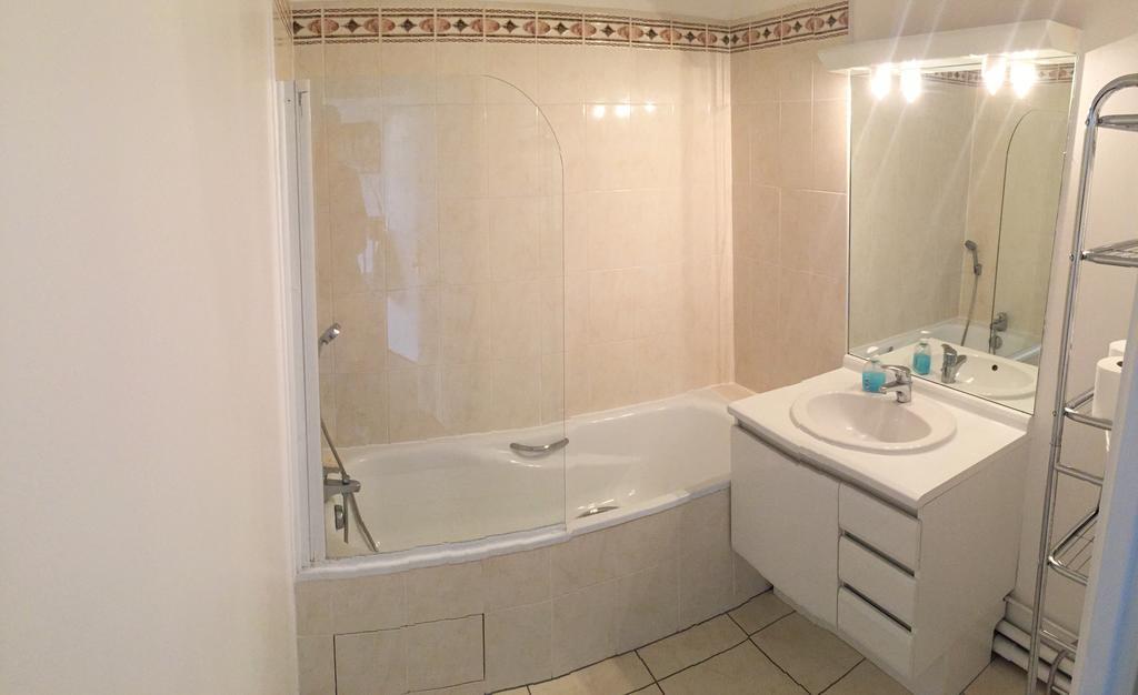 Appartement Near Disneyland Σερί Εξωτερικό φωτογραφία