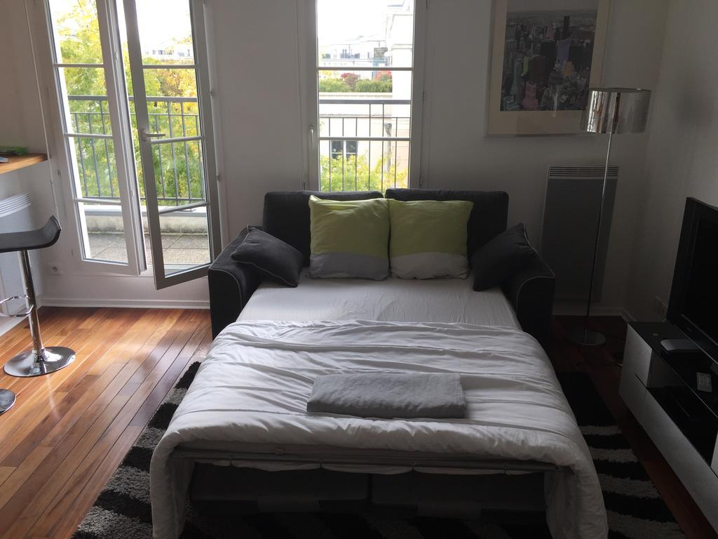 Appartement Near Disneyland Σερί Εξωτερικό φωτογραφία