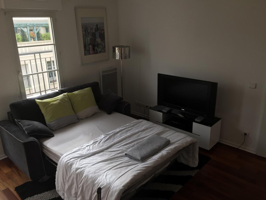 Appartement Near Disneyland Σερί Εξωτερικό φωτογραφία